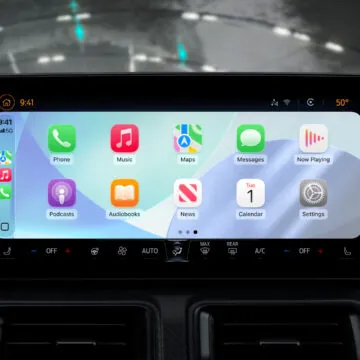 iOS 26 rivoluziona CarPlay, nuovo design e Widget per tutti - macitynet.it